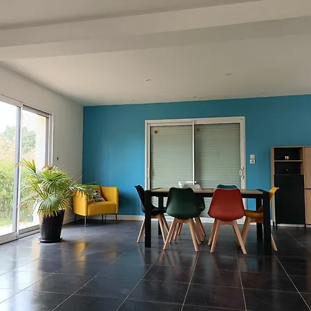 Robin Bed & Breakfast Saint-Aubin-des-Châteaux