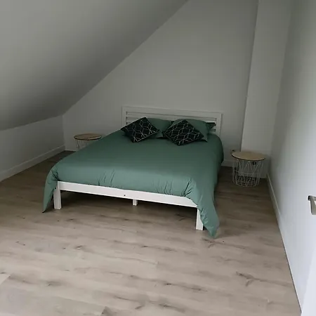 Robin Bed & Breakfast *